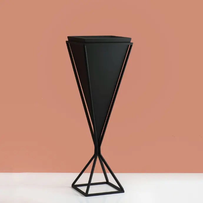 SUPER GIANT BREEZE MUBKHAR